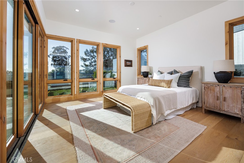 Irvine Terrace (IRVT) - Residential