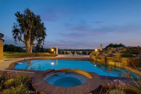 Featured picture for the property OC23099668