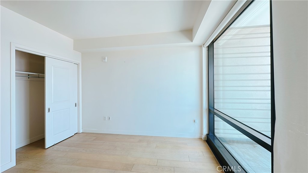 400 S Broadway 3106