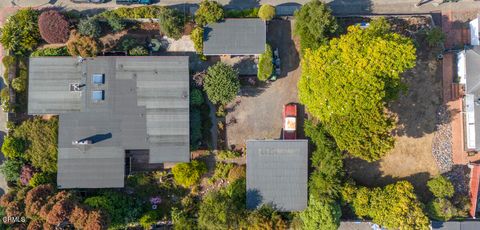 A home in Fort Bragg