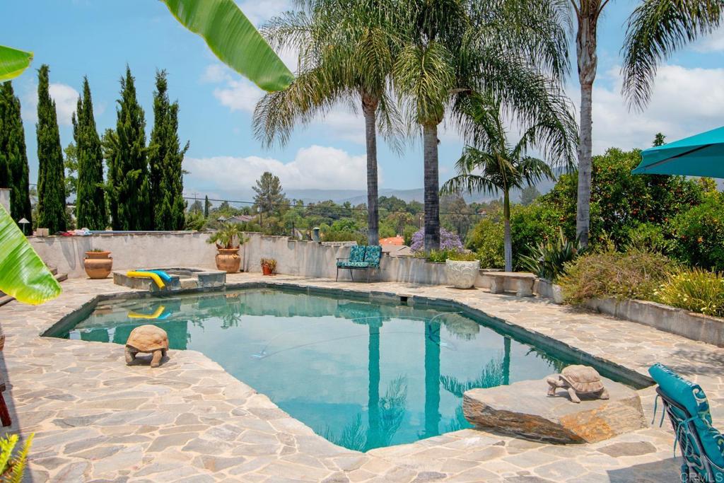 1001 Riverview Dr.