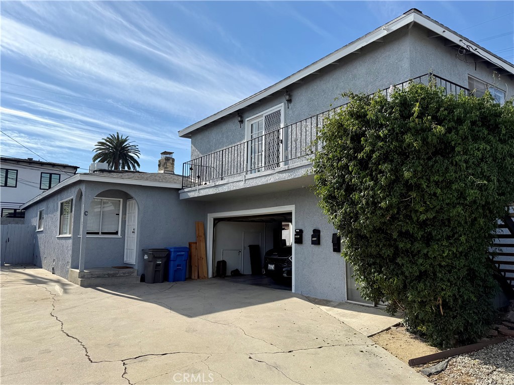 2518 Gates Avenue A
