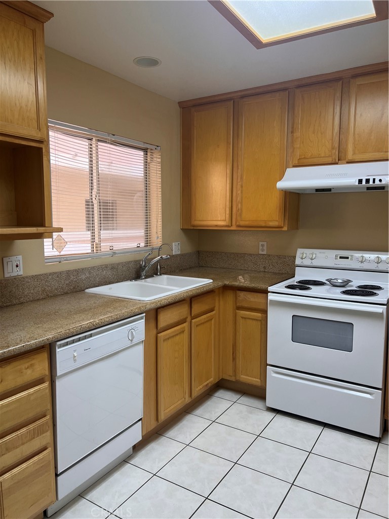 Photo 8 of 19 of 303 N Nicholson Avenue 210 condo