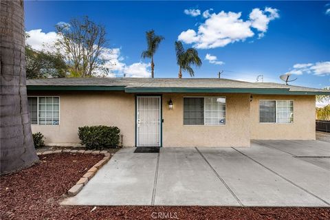 A home in Lake Elsinore