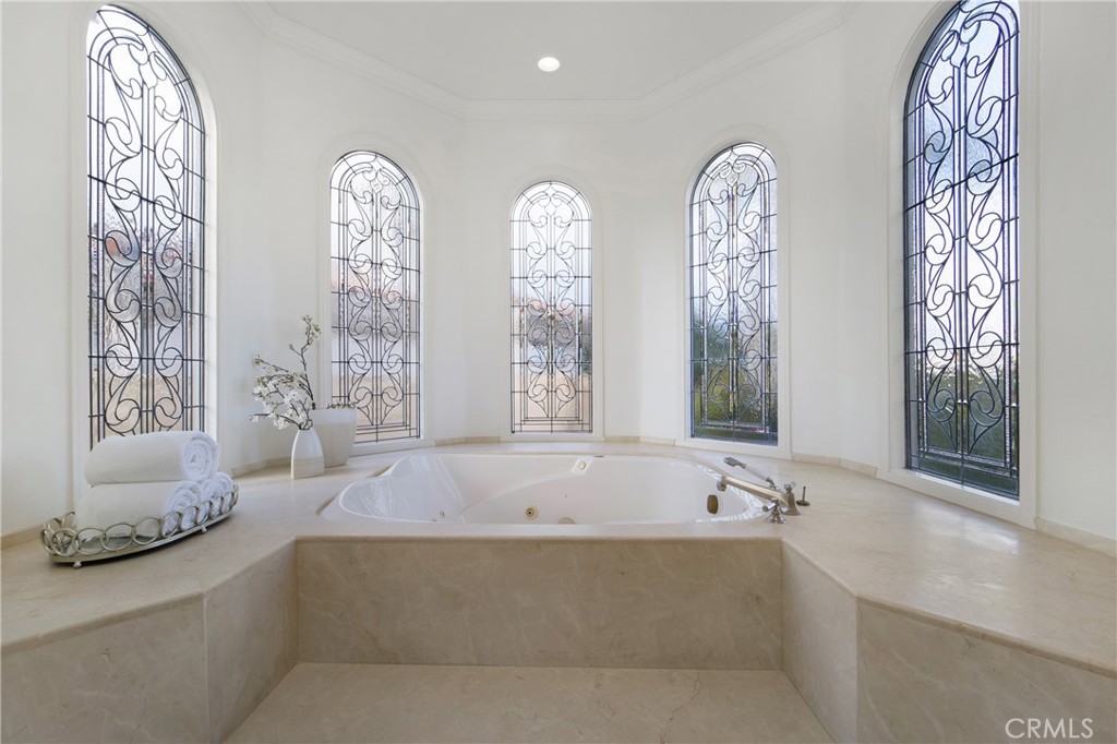 Ritz Cove (RC) - Residential