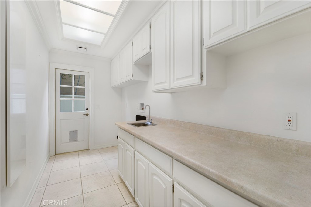 Ritz Cove (RC) - Residential