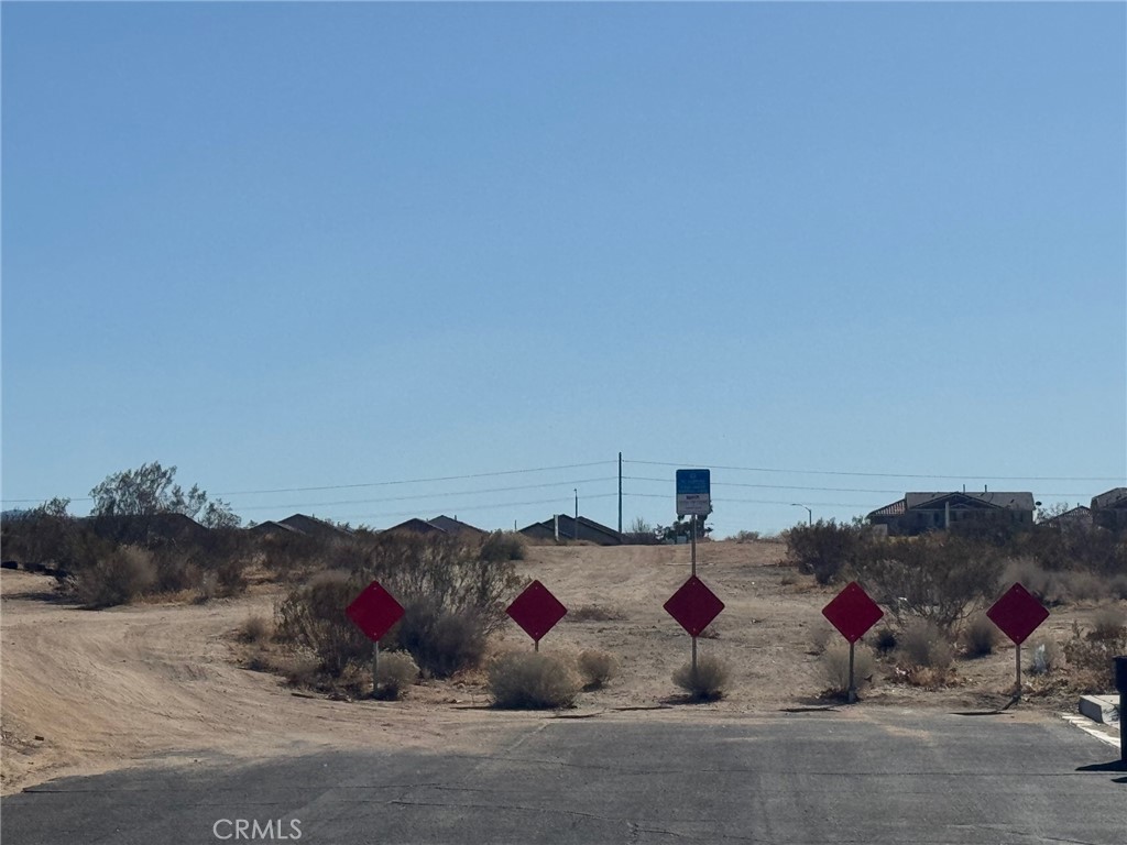 0 2nd Avenue