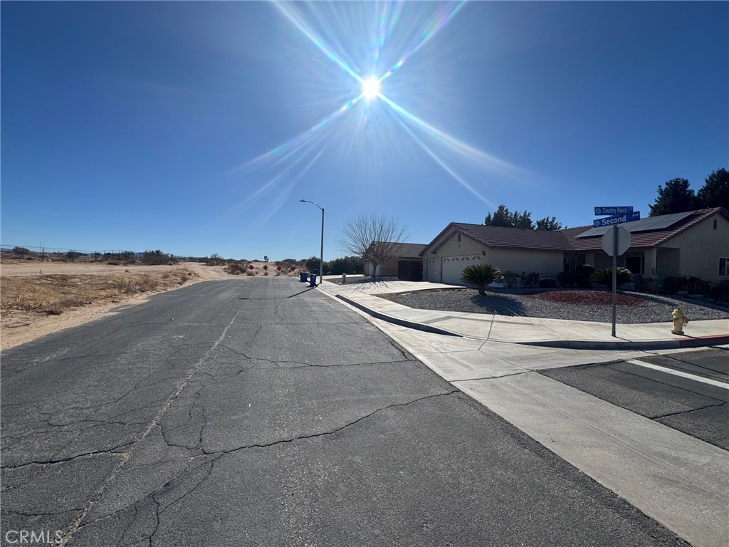 0 2nd Avenue