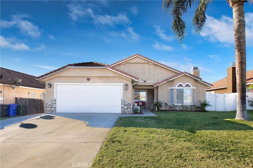 No need to look further!!
Check out this beautiful 4 bedroom 2 bath single family home with a big backyard. As you walk in you will see high vaulted ceilings with a cozy fireplace in the formal living room. It has it's own separate dining room; separate from kitchen. Nice cherry wood cabinets with stainless steel appliances. Did I mention it has it's own laundry room with gas hookups. Perfect for first time home buyers ready to create great memories. This home won't last!!