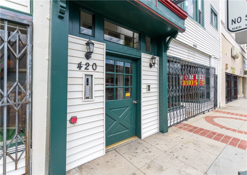 418 W 6th Street