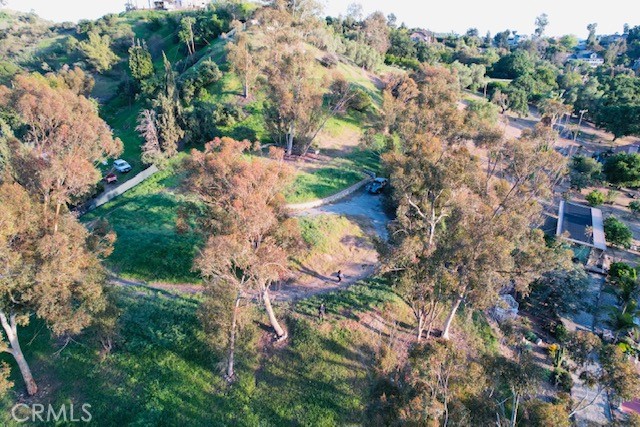 Discover an exceptional investment opportunity in the serene community of San Dimas. This prime property offers a tranquil retreat while being conveniently located just minutes from the 210 freeway, providing easy access to a variety of dining options. Ideal for to built your dream home with its stunning views. Located just a couple of blocks from Puddingston Lake, and walking distance to Raging Waters. This is a Horse property ready to enjoy with family.