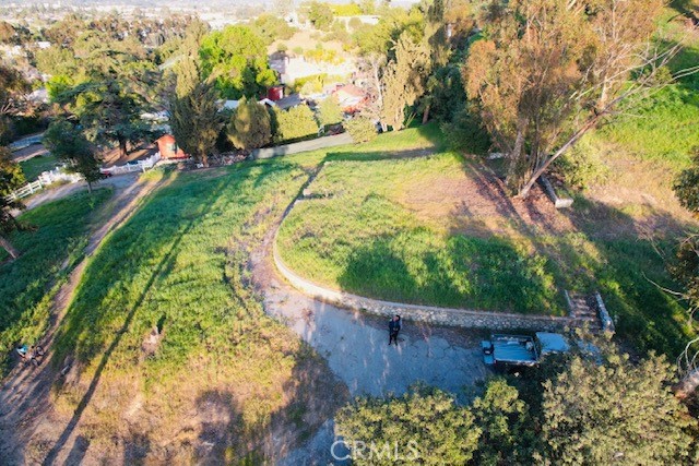402 DE ANZA HEIGHTS DR