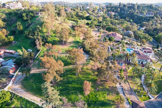 402 DE ANZA HEIGHTS DR