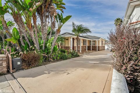 A home in Manhattan Beach