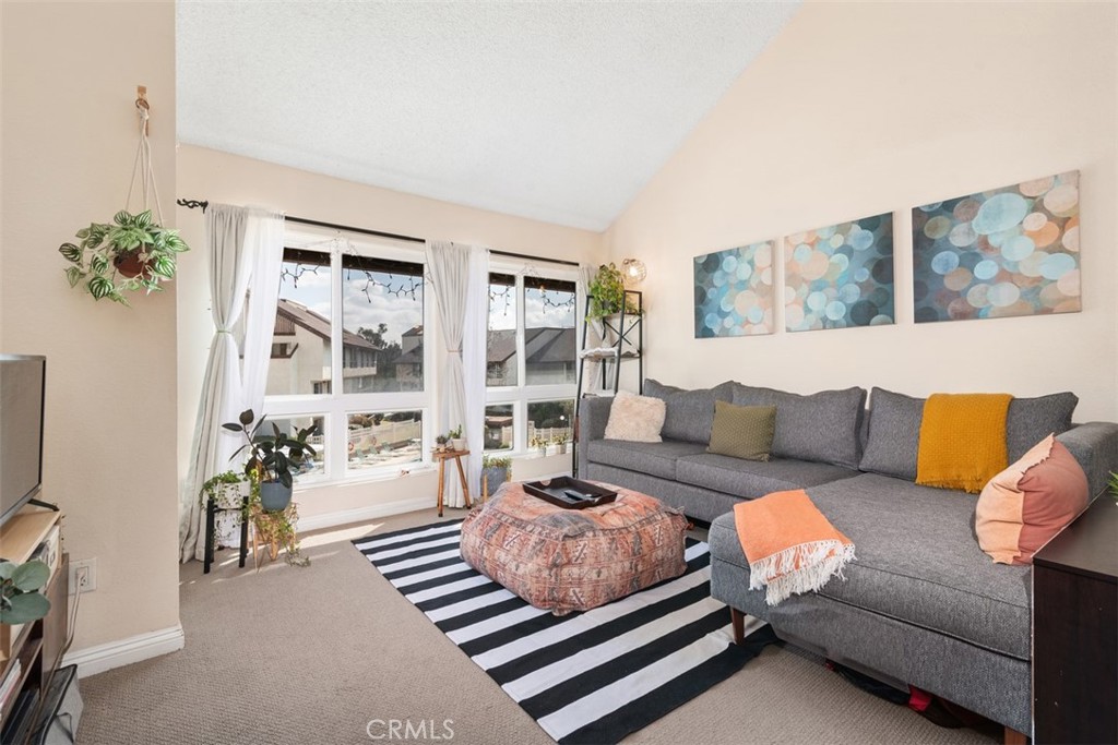 6111 Rancho Mission Road 305
