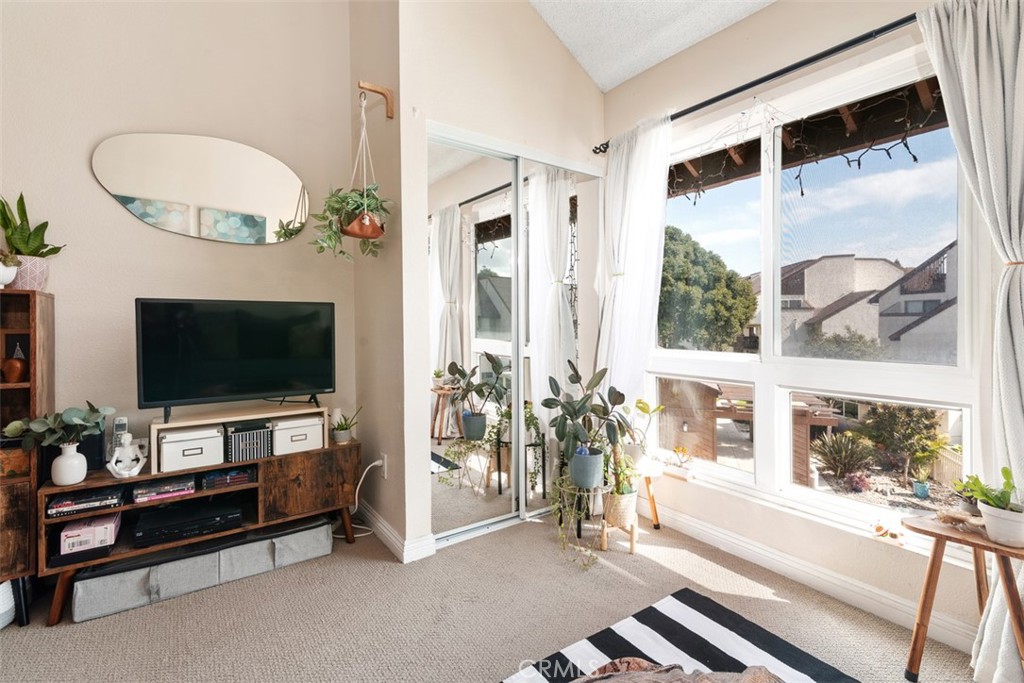 6111 Rancho Mission Road 305