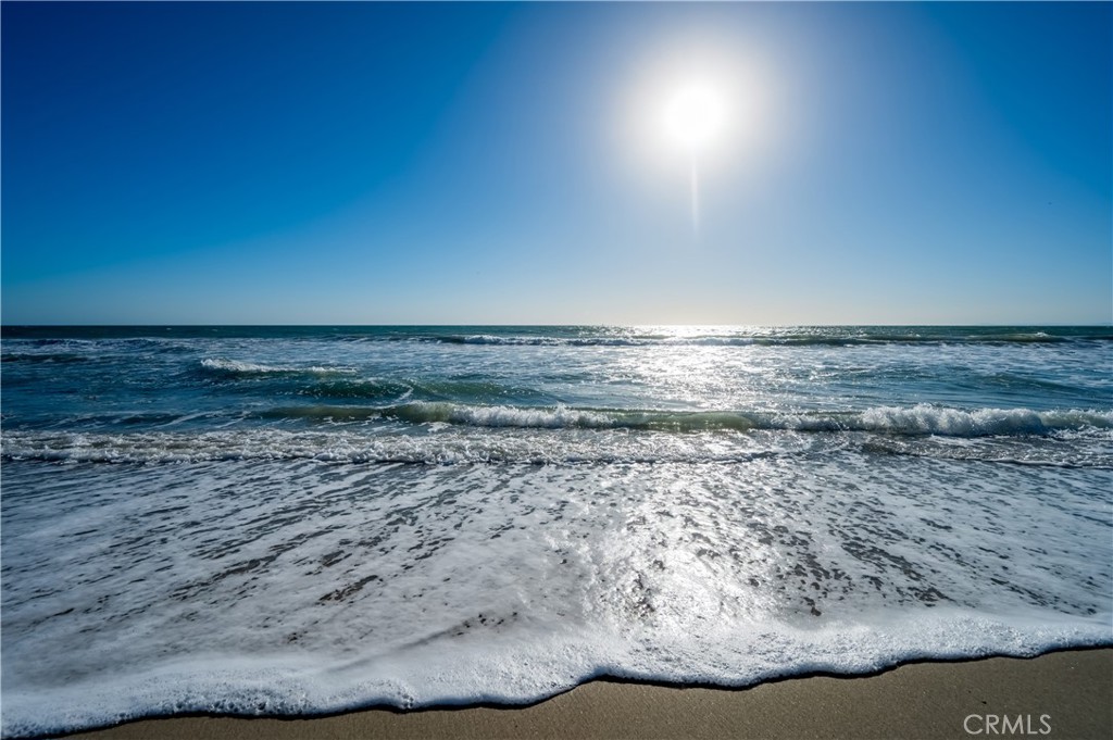 Beach Road Custom (BR) - Residential