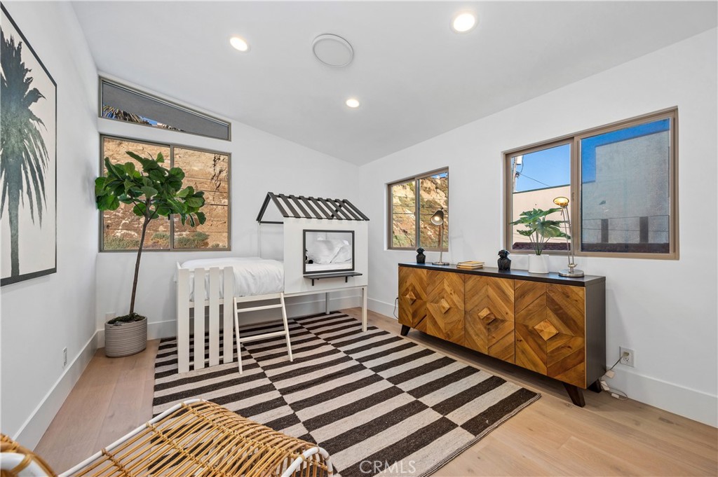 Beach Road Custom (BR) - Residential