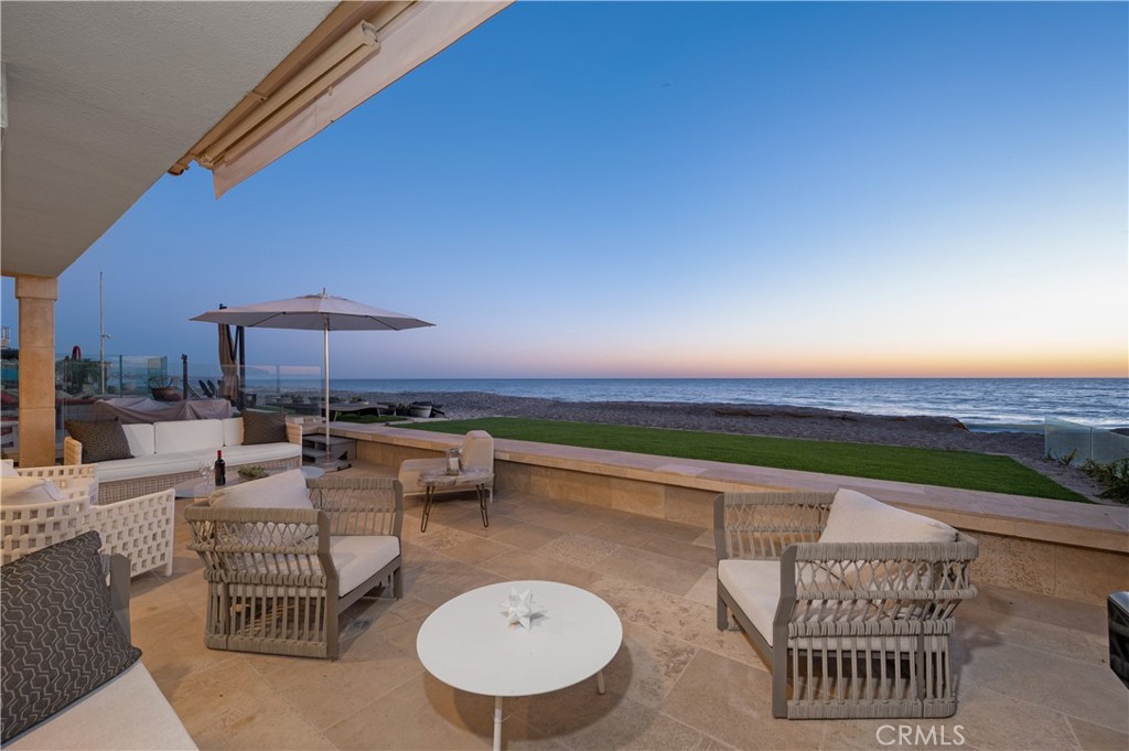 Beach Road Custom (BR) - Residential