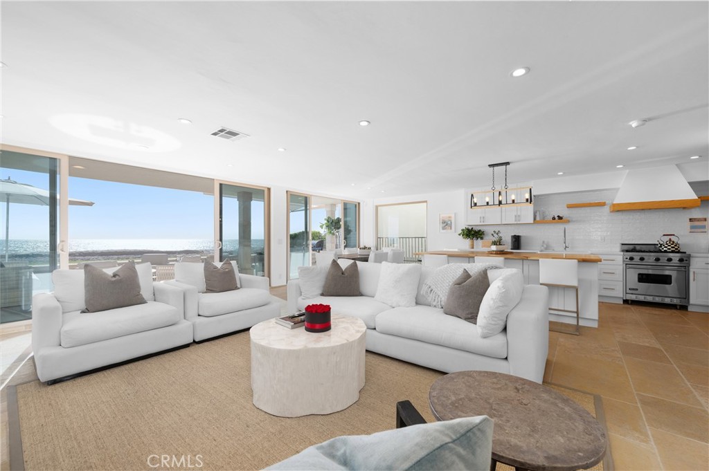 Beach Road Custom (BR) - Residential