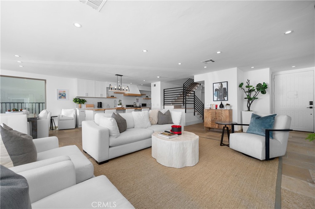 Beach Road Custom (BR) - Residential