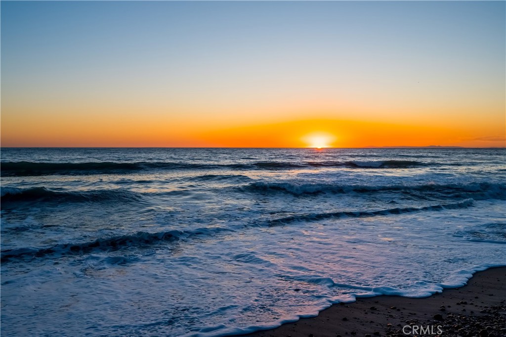 Beach Road Custom (BR) - Residential