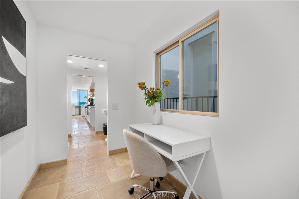 Beach Road Custom (BR) - Residential