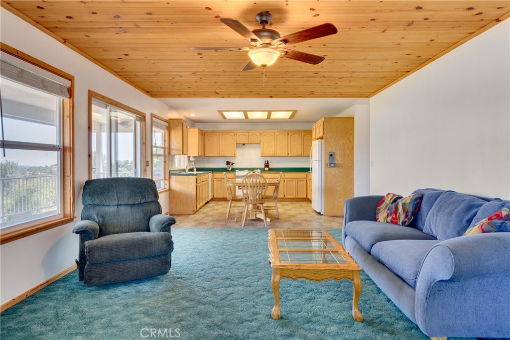 Photo 4 of 18 of 6020 Kanaka Avenue house