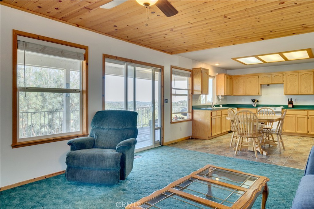 Photo 5 of 18 of 6020 Kanaka Avenue house