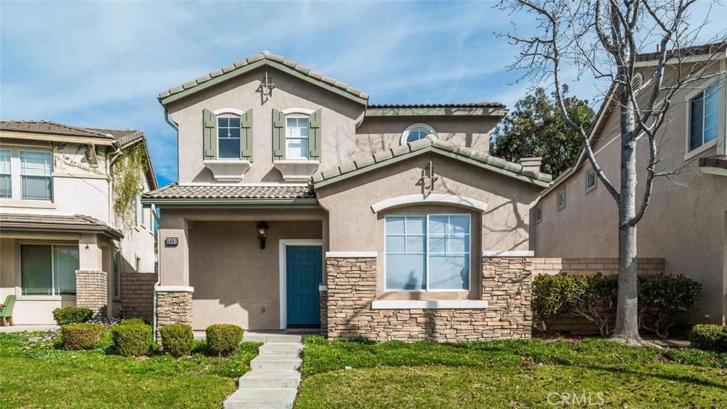 listing image 130721309677300925693