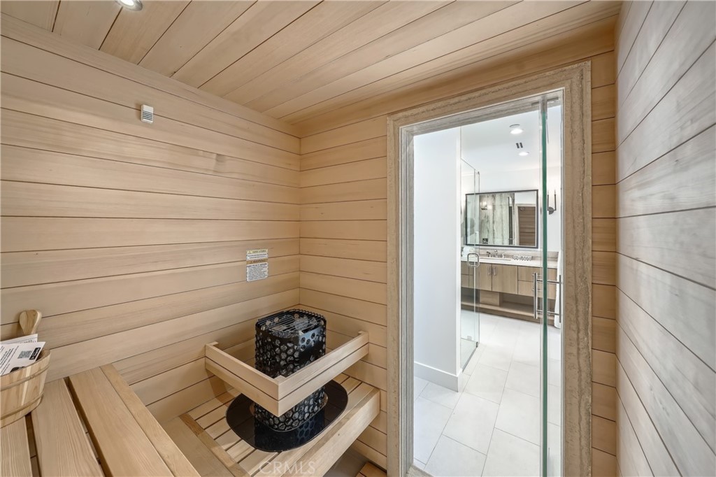 Sunset Beach (SUNB) - Residential