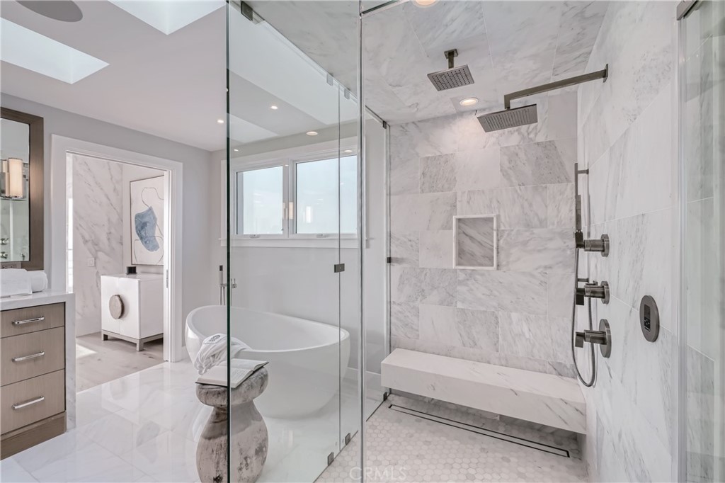 Sunset Beach (SUNB) - Residential