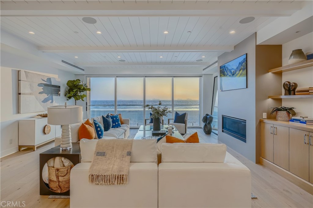 Sunset Beach (SUNB) - Residential