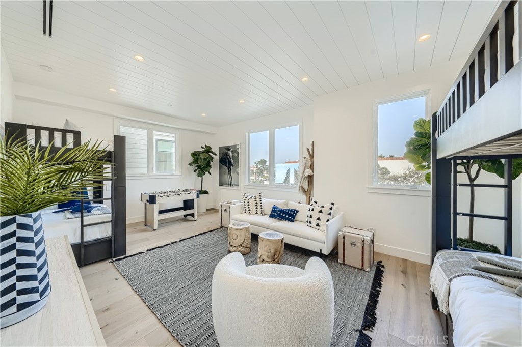 Sunset Beach (SUNB) - Residential