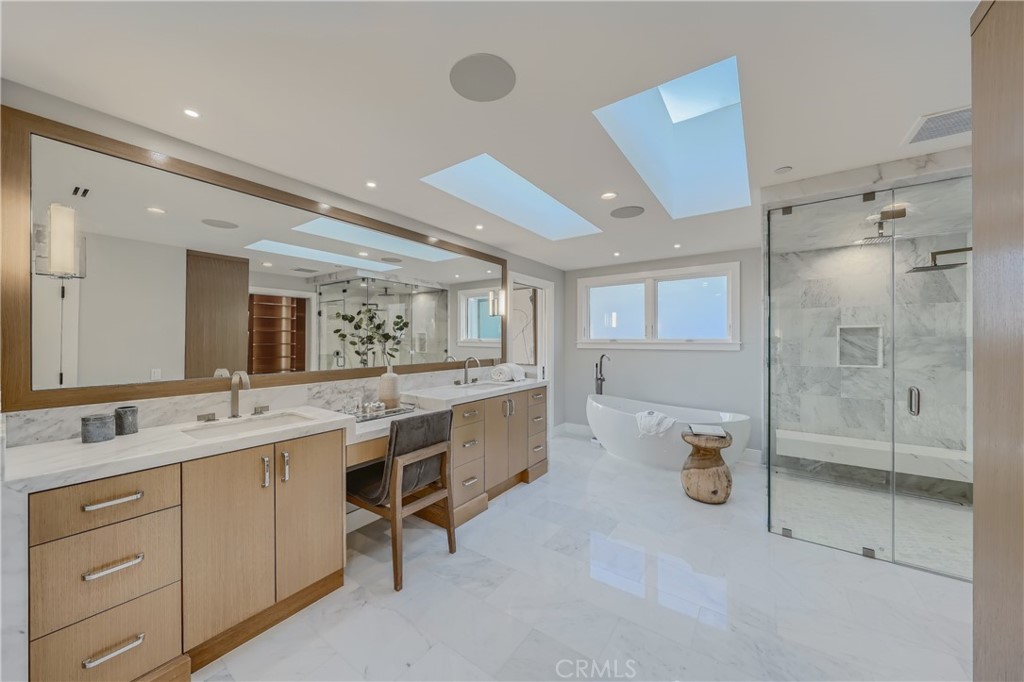 Sunset Beach (SUNB) - Residential