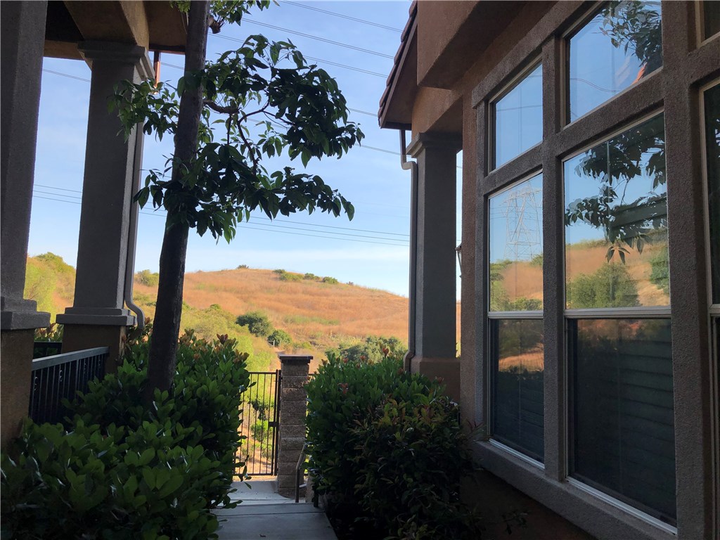 Location, Location, Location. This town home is one of the best location in the complex with incredible view. Gated community. End unit with additional windows to bright up the home. Open kitchen with island. oversize 2 car garage with direct access.
Park front with BBQ picnic and playground. Hiking, bike riding, walking on the favorite trails right on your backyard, close to freeway shopping and more! Do not miss the opportunity to purchase this property. "One of the kind view home" Must See!