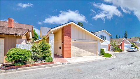 A home in Los Alamitos