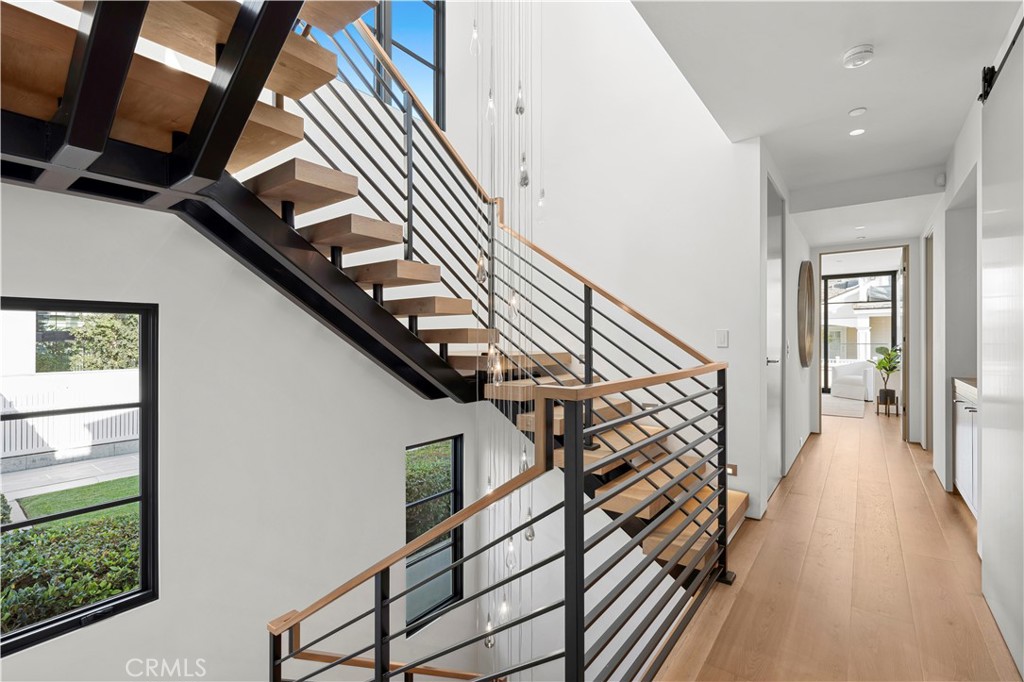 Corona del Mar South of PCH (CDMS) - Residential