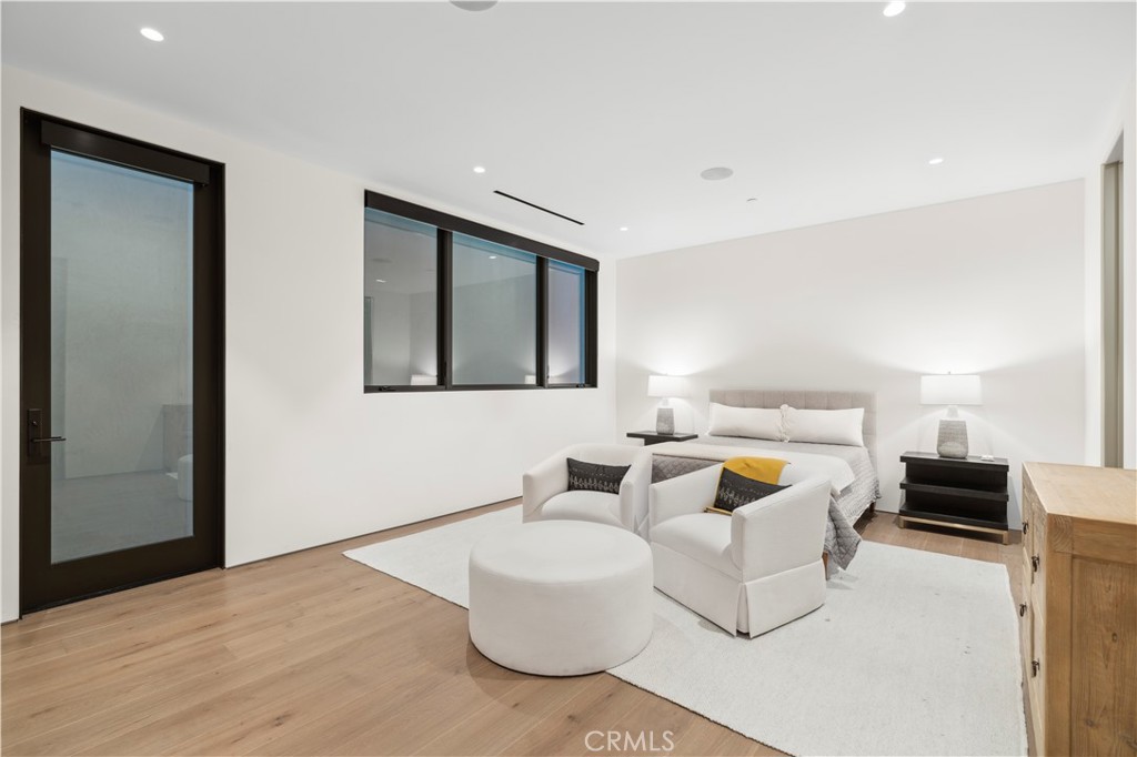 Corona del Mar South of PCH (CDMS) - Residential