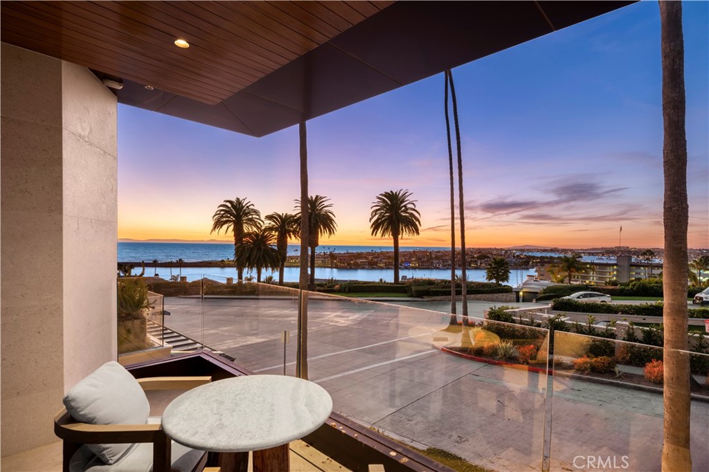 Corona del Mar South of PCH (CDMS) - Residential