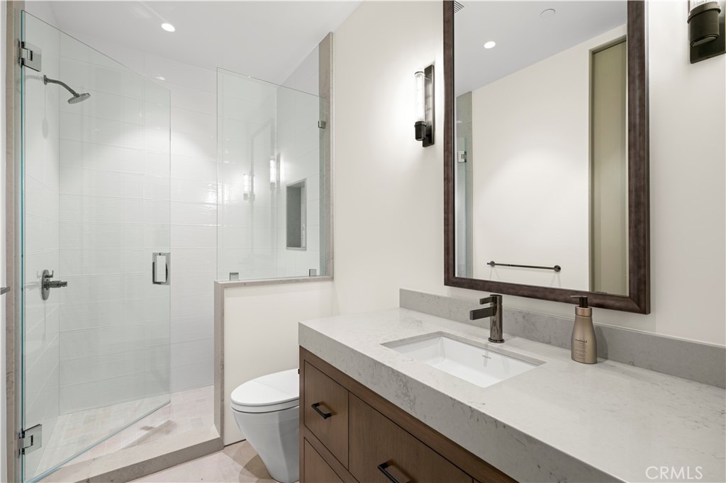 Corona del Mar South of PCH (CDMS) - Residential