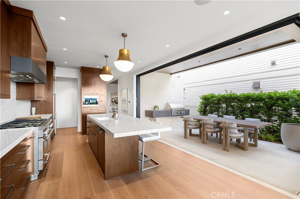 Corona del Mar South of PCH (CDMS) - Residential