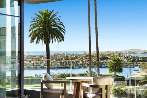 212 Goldenrod Avenue Corona Del Mar CA 92625