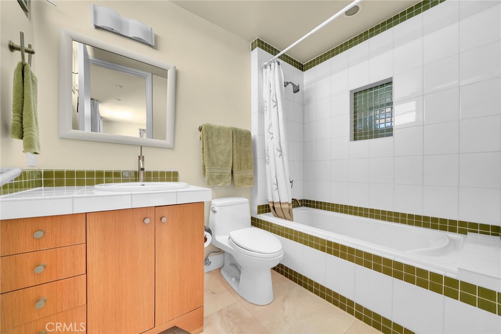 Spyglass Hill (SPYH) - Residential Lease