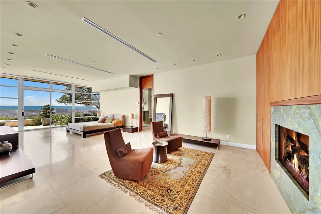 Spyglass Hill (SPYH) - Residential Lease