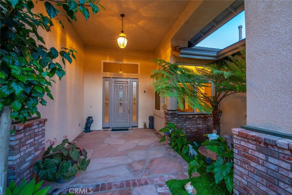 listing image 130723851509070536110