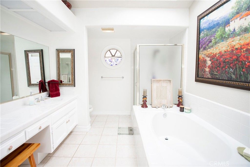listing image 130749578840