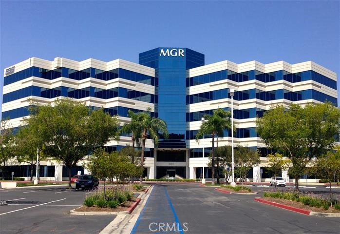 - 6-Story, Class A Office Building
- Premiere Ontario Airport Submarket Location
- Prominent I-10 Freeway Visibility
- Immediate Access to I-10, at Haven Avenue
- Close Proximity to I-15 and 60Freeways
- 4/1,000 Parking; Covered, Reserved parking available
- Card Key Security System; Full Service gross leases
- Professionally Managed and Maintained
Suite 480 Details: Suite with amazing mountain view and I-10 Freeway. Furnished and move-in ready.
***2 Private Offices, Conference Room, Storage Room, and Open Work Area***