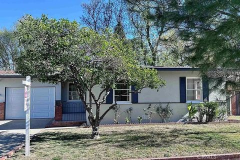 A home in Reseda