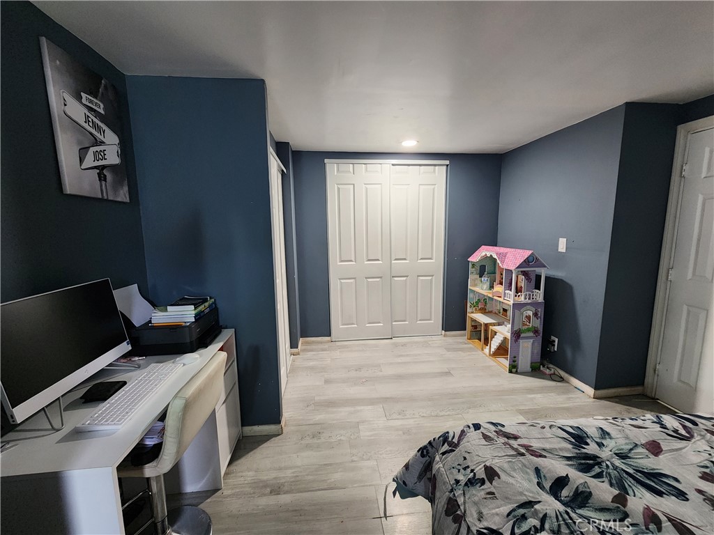 23701 Western 258